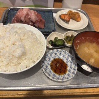 海鮮居酒屋 大関_1