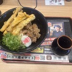 資さんうどん - 料理写真:
