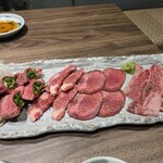 和牛焼肉おおに志 - 