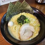 横浜家系ラーメン 赤家 - 