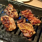 神戸サムギョプサル - 