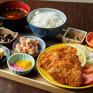 ランチ◆満足感重視の豚かつ・牛かつ定食！ご飯セットのシェア◎