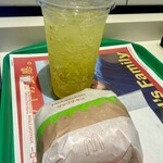 マクドナルド - ドリンク写真:マックフィズ 沖縄県産パイン