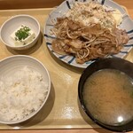 やよい軒 - 料理写真: