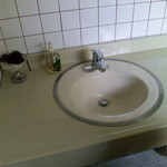 散歩道 - 個室内手洗い器