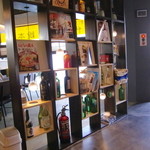 代一元 - カフェのような店内