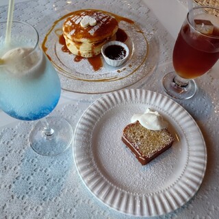 口コミ一覧 : Dessert＆Cafe ブルームーン （Blue Moon） - 津久井浜