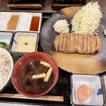 牛かつもと村 - 牛かつ1枚（130g）
¥2,110