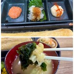まごころごはん - 上 小皿に卵の薬味
下 味噌汁の具
