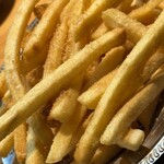 南九州畜産卸売市場 なんちく - 秘密の味のポテトフライ