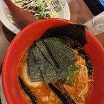 九州らーめん 亀王 - 料理写真: