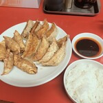 33ギョーザ - 料理写真: