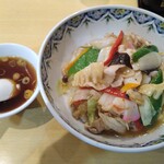 万福 - 中華丼 900円 大盛 100円