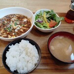 ほっこりごはん屋 輔 - 「四川麻婆豆腐定食」890円
