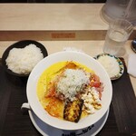 鶏白湯泡ramen たまき - 冷やしとうもろこしramen2000円 チーズ200円 ご飯200円