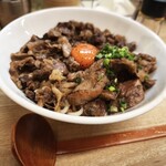 銀座うどんしら石 - 和牛釜玉うどん