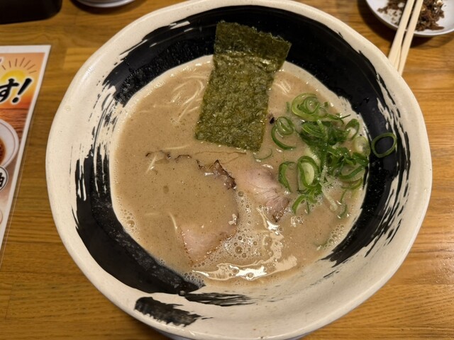 濃厚煮干とんこつラーメン 石田てっぺい 寝屋川店 - 香里園/ラーメン