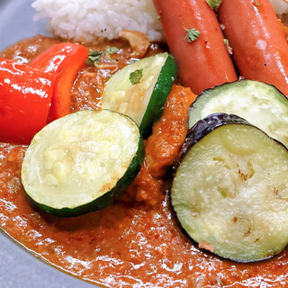 カレーと日用品 ヒビノ商店_1