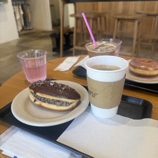 THE CITY DONUTS AND COFFEE_1
