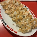 餃子屋 弐ノ弐 - 料理写真: