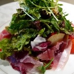 Cucina Italiana 東洞 - サンタニエーレ産生ハムとインサラータミスタ