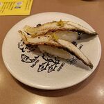 回転寿司とっぴ~ - 料理写真: