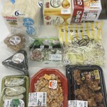 ジョイフーズ - 料理写真:からあげ醬香(大)、鉄板炒め!町中華のチャーハン、ほか