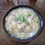 かな川食堂 - 親子とじうどん550円