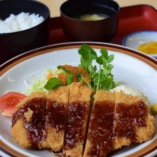 旅館食堂 くり屋