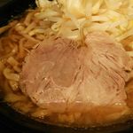 豚ラーメン　俺ん家 - 豚ラーメンアップ