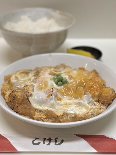 ベッコウ盛りバシ Kokeshi - Ebisucho/Katsu-don (Pork cutlet bowl) | Tabelog