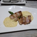 LEONE - えばらハーブ豚とアスパラ