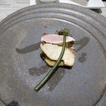 LEONE - ひらまさのソテー２種類の焼き加減で