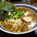 あぶり亭 - 豚骨しょう油ラーメン900円