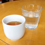 mamma - てんないで食べるとお冷とほうじ茶のサービスが。 '15 4月中旬