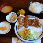 太進寿司 - （2015-5-5）立田揚げ定食　７００円