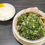 たかばし - 料理写真:たかばしラーメン 小 750円 , ライスセット 小 150円