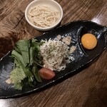 肉魚ダイニング　艶吉 - 細切ポテトサラダ680円
