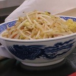 トナリ  越谷レイクタウン店