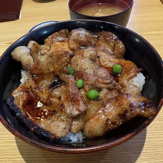 豚丼のぶたはげ_0