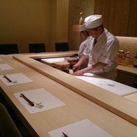 鮨 けやき 心斎橋 - 店内