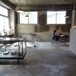 八六八ビル - 店内