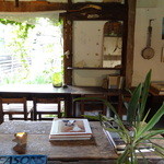 SEWING TABLE COFFEE - 内観