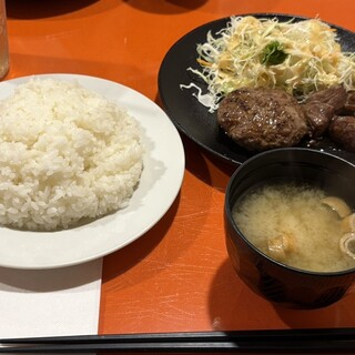 ステーキレストラン がんねん_0