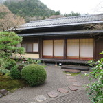 洛北荘 - '15.04.06（月）　中庭より食事処