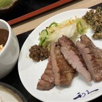 牛たん炭焼 利久 - 料理写真:
