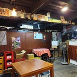 まぐろ 丸達 - 店内