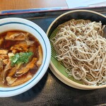 山田うどん - 料理写真: