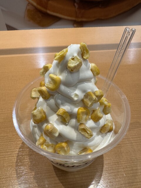 Milk & Parfait Yotsuba White Koji Shin chitose kuukou ten - New