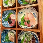 鶏と魚と炭火焼き 燈 - 